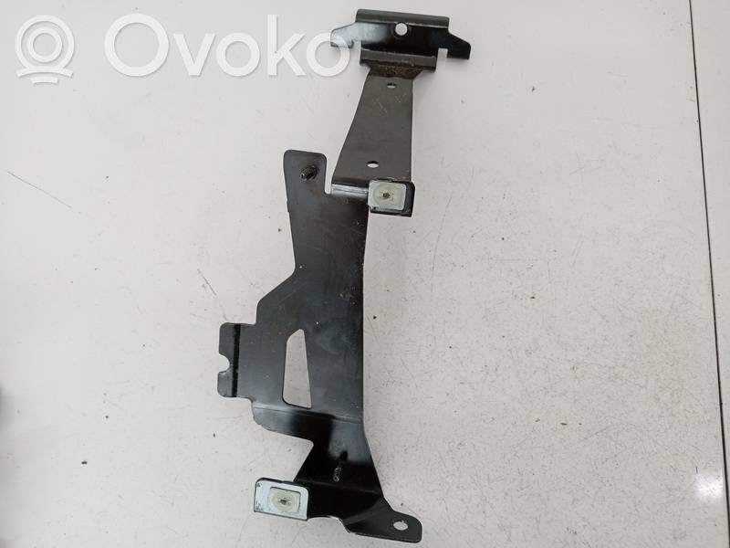 BMW X5 F15 Akun kiinnike 