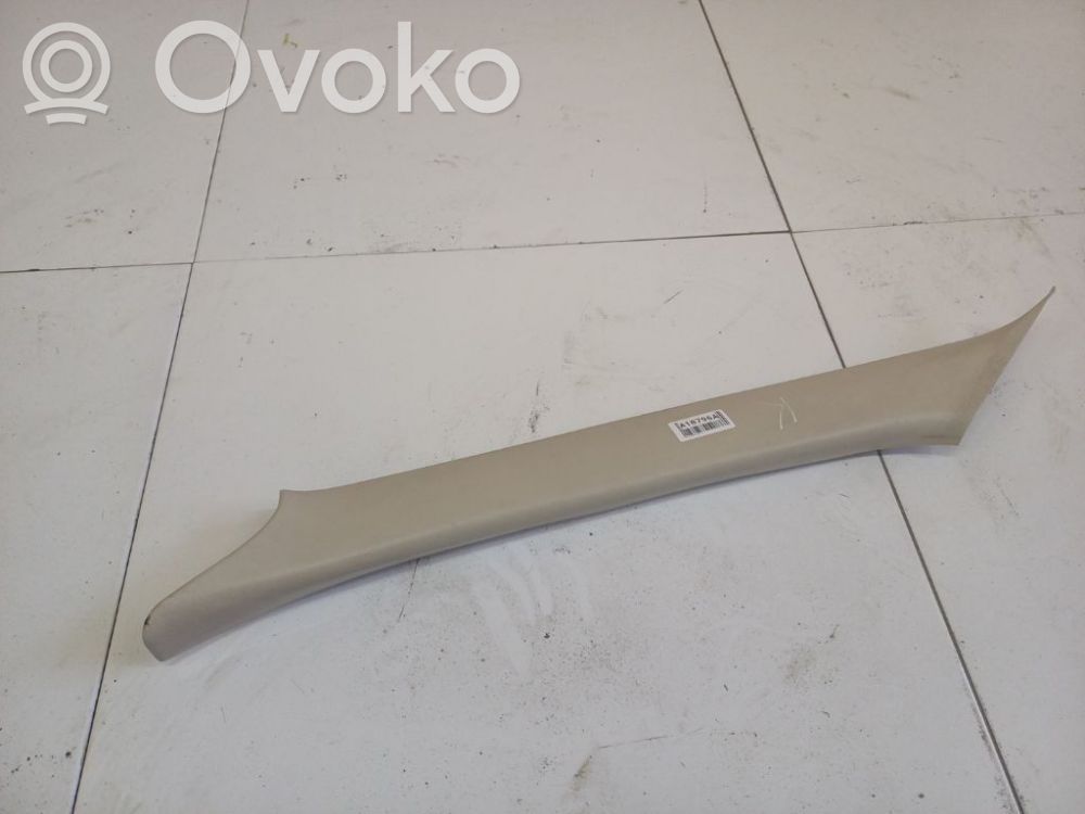 Subaru Legacy Rivestimento montante (C)