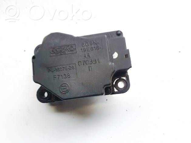 Land Rover Freelander 2 - LR2 Motor/actuator clapetă aer 