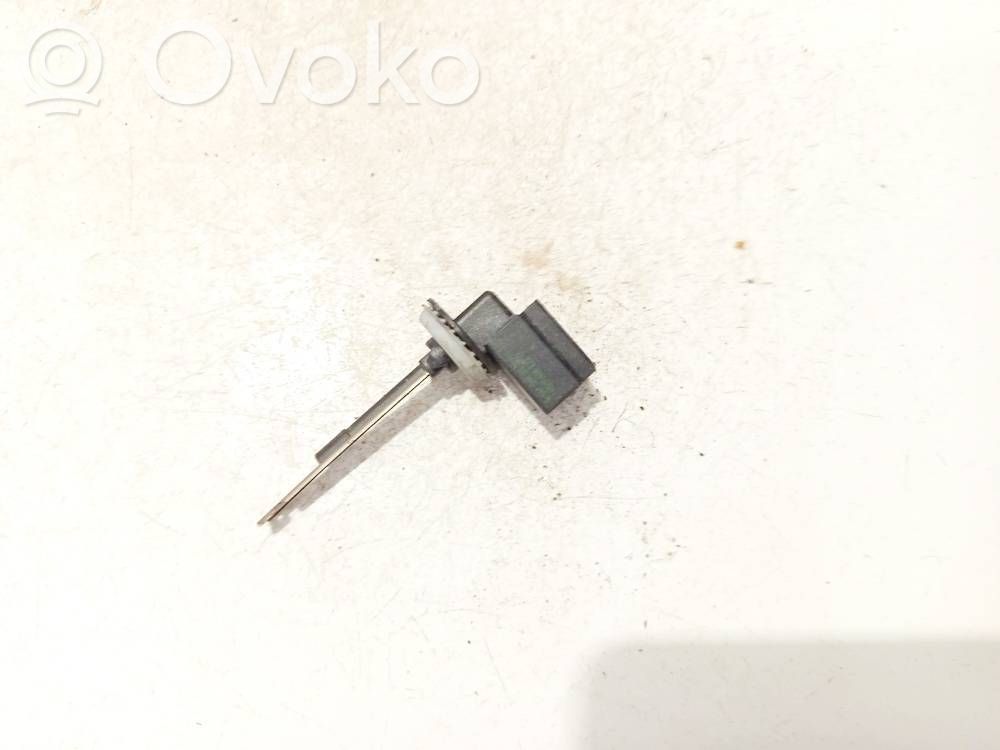 Mercedes-Benz B W245 Sensor de temperatura interna