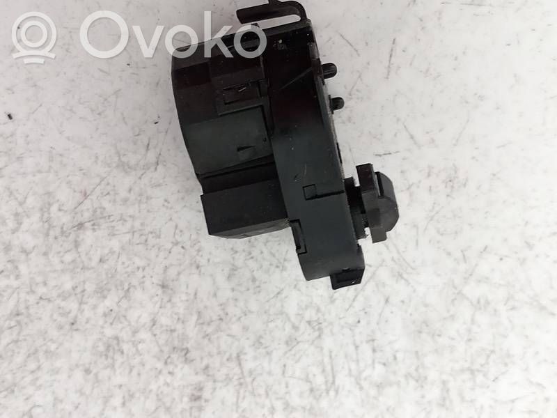 BMW 6 E63 E64 Motor/actuator clapetă aer 