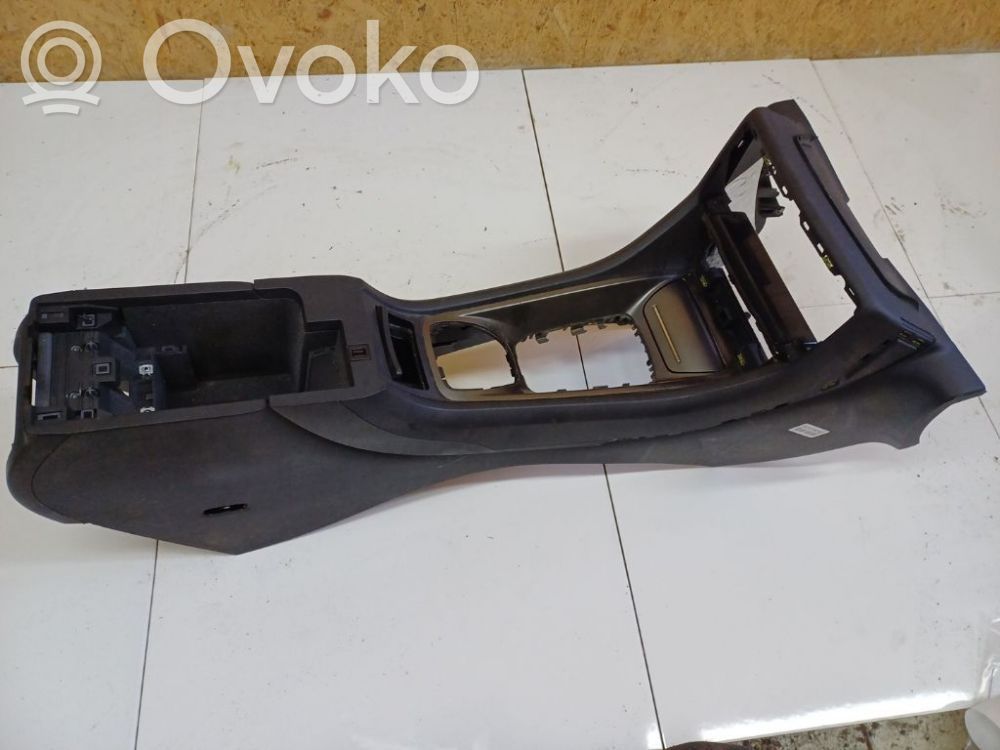 Citroen C5 Center console 