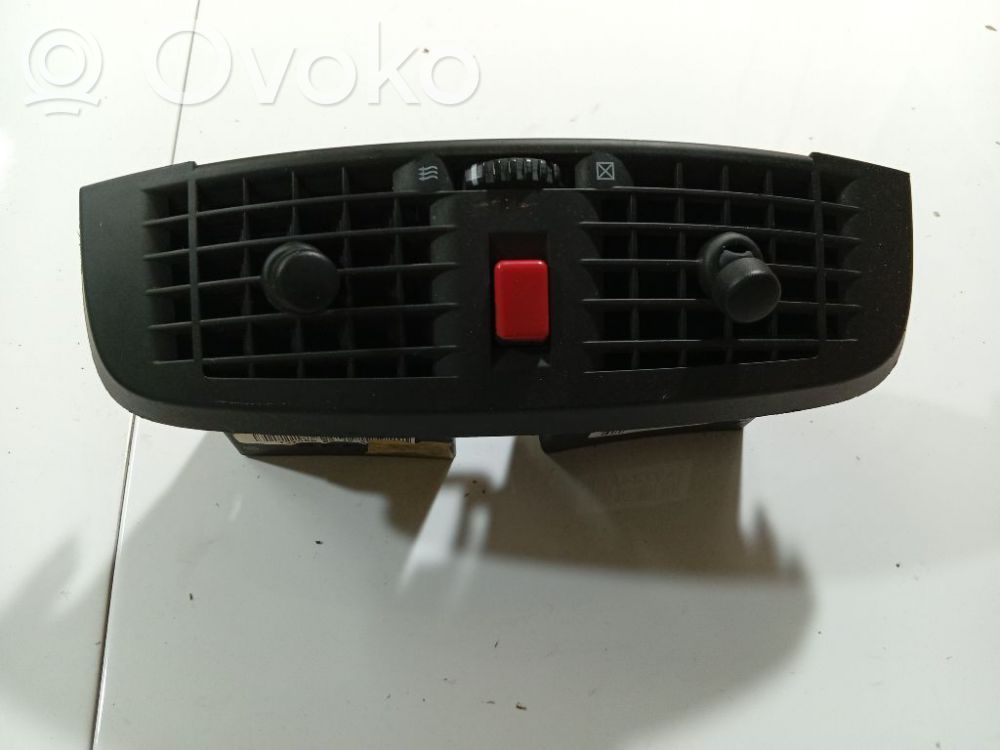 Cadillac SRX Grilă ventilație centrală 