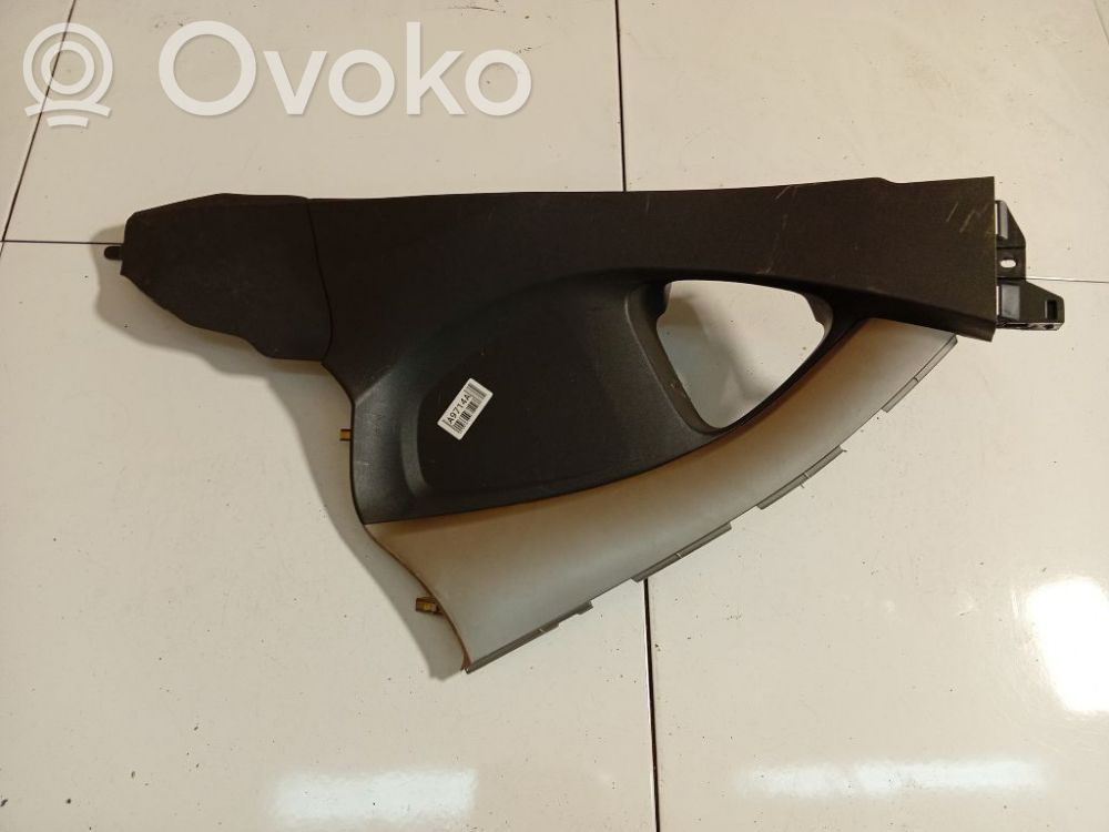 Toyota Auris 150 Otros repuestos del interior 
