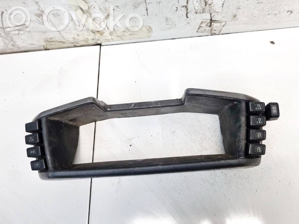 Dashboard trim