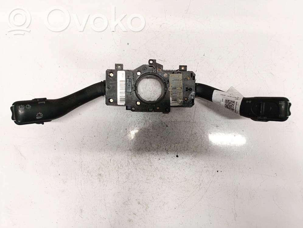 Audi A6 S6 C5 4B Leva/interruttore dell’indicatore di direzione e tergicristallo 