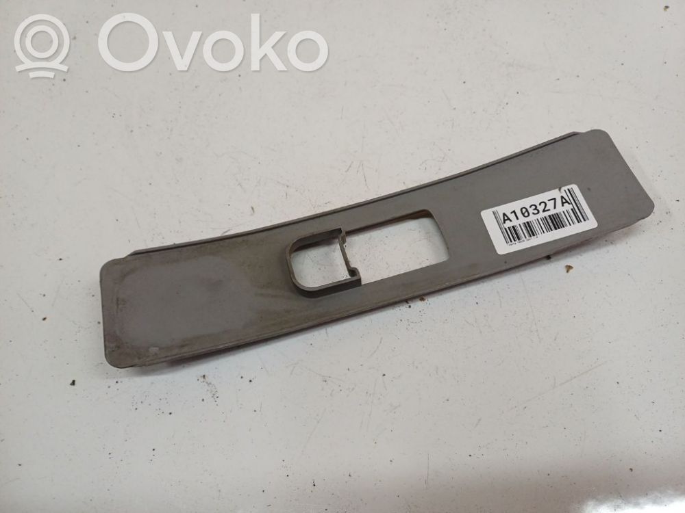 Toyota Yaris Inne części wnętrza samochodu 
