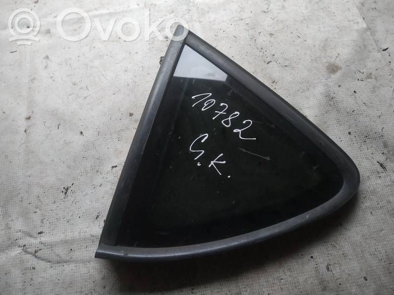 Seat Toledo III (5P) Vitre latérale arrière 