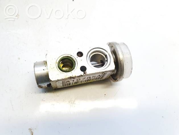 Opel Astra H Zawór rozprężny klimatyzacji A/C 