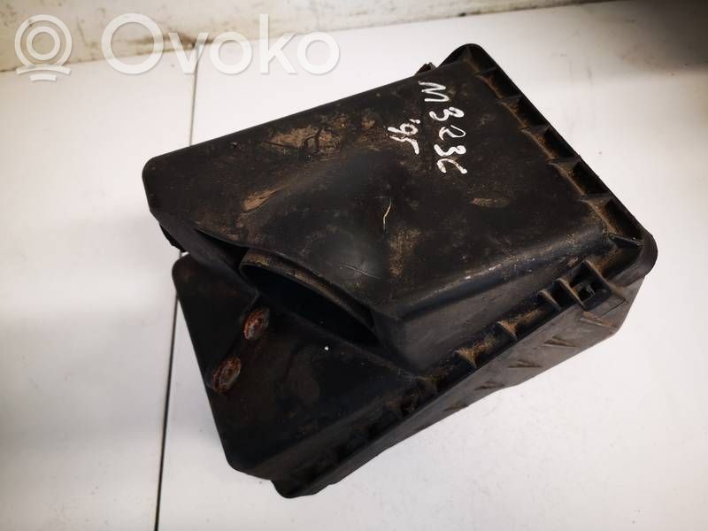 Mazda 323 Luftfilterkasten 