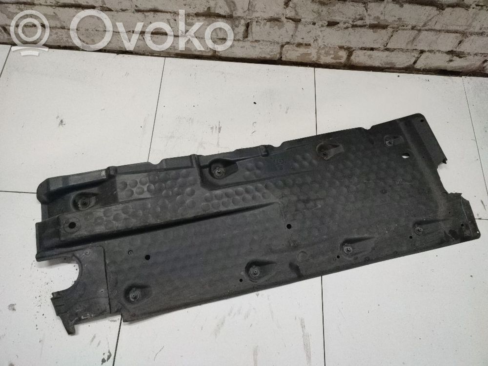 Volkswagen Golf V Placa protectora/protector antisalpicaduras motor