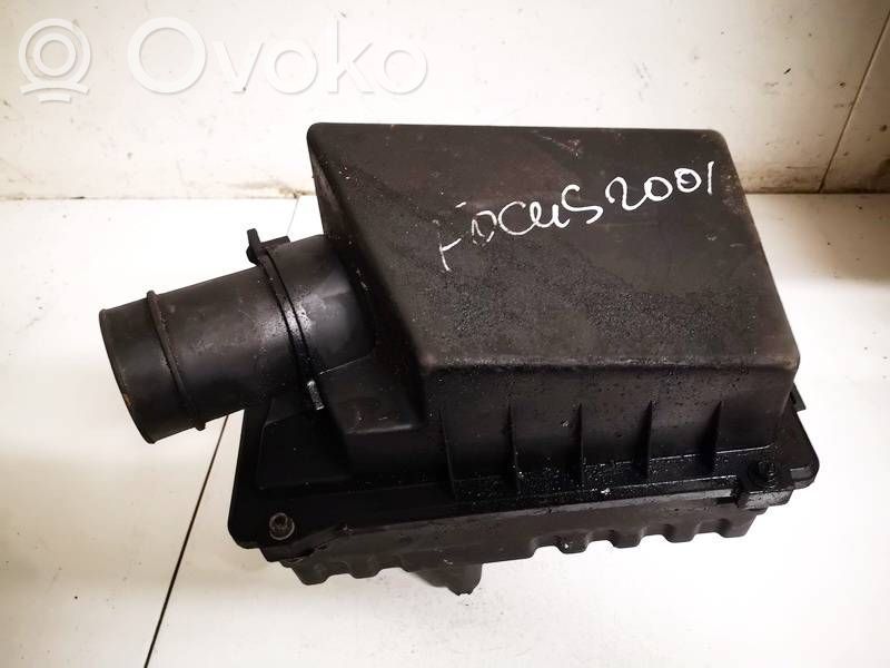 Ford Focus Air filter box 