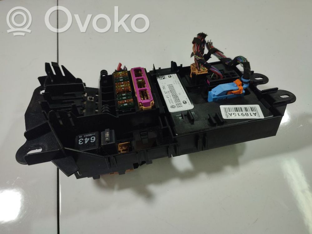 Mukavuusmoduuli   4F0907289J,08184002,4F0907289J,5DK008762,5DK008762,5DK00876228,5DK00876228,SW4F0910289J