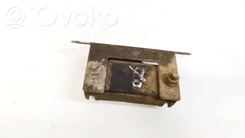 Renault Clio I Sytytyksen vahvistimen ohjainlaite