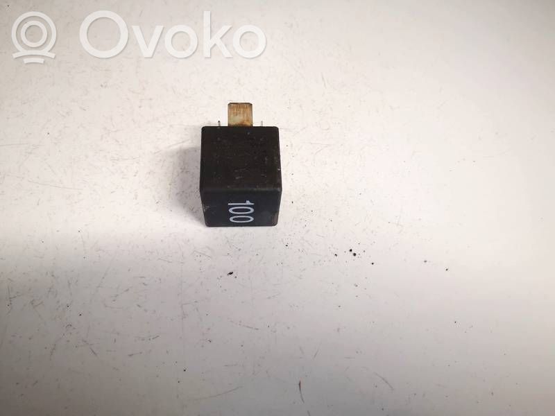 Volkswagen Polo IV 9N3 Alte relee