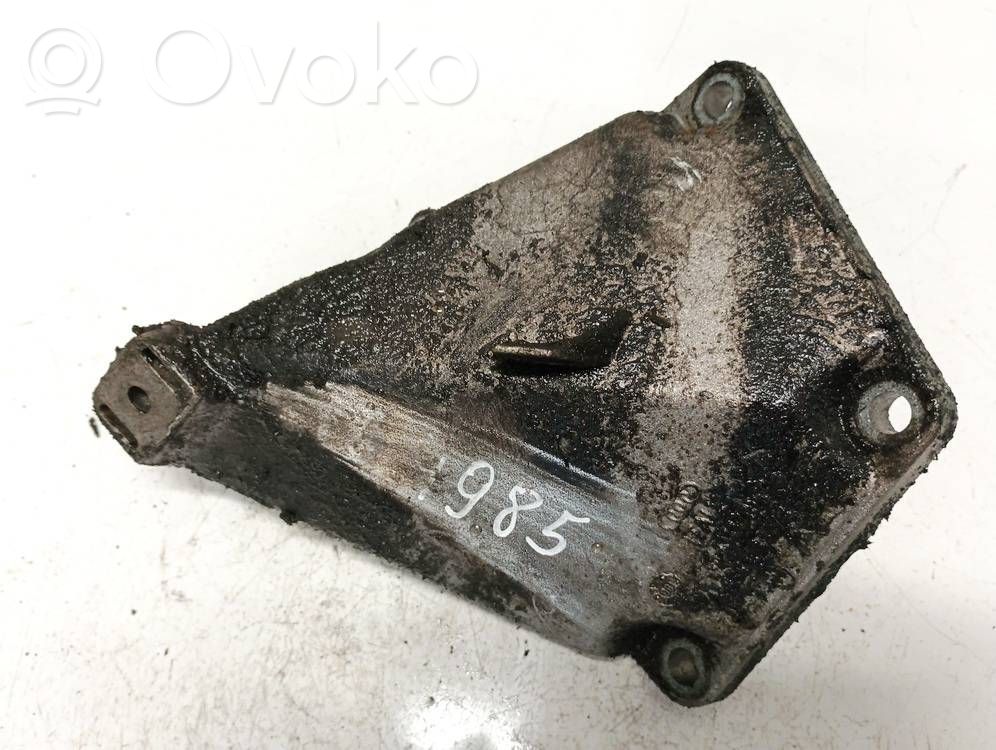 Engine mounting bracket   4B0199307C,543130,4B0199307C,543130