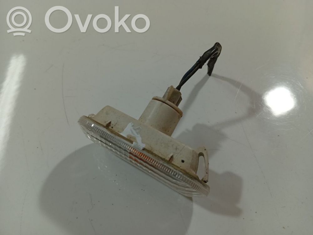 Ford Focus Semnalizator bară față 