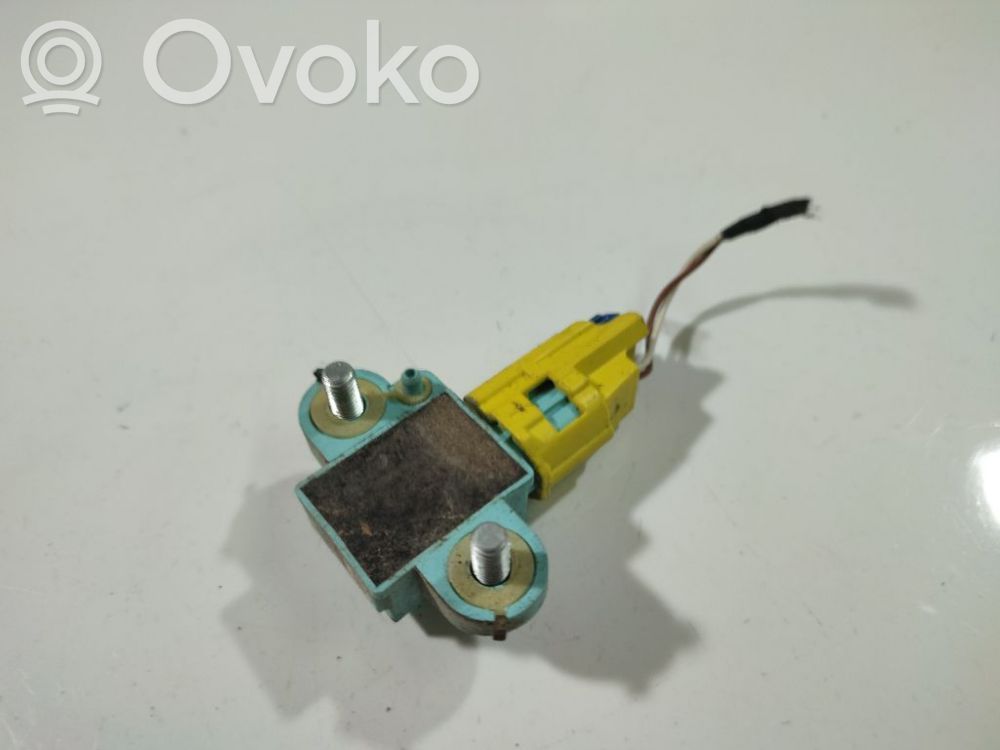 Audi A6 S6 C6 4F Sensore d’urto/d'impatto apertura airbag 