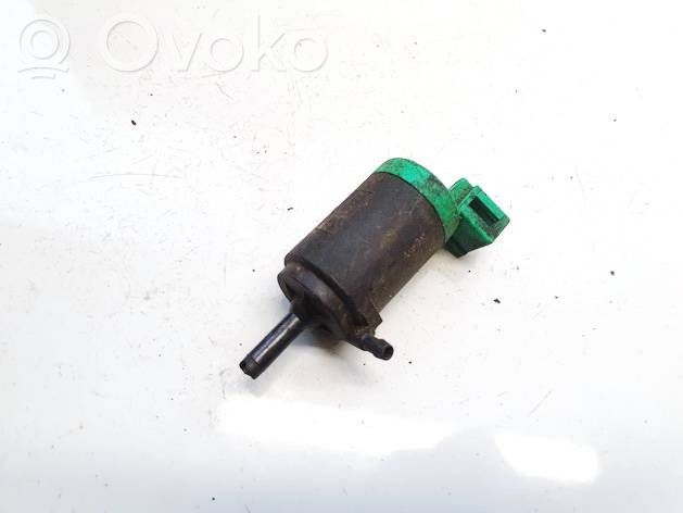 Nissan Terrano Windscreen/windshield washer pump 