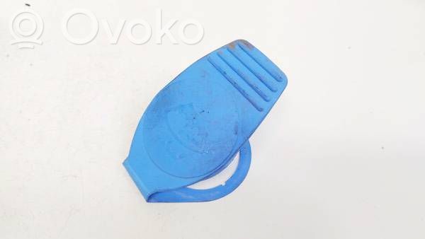 Tuulilasinpesimen nestesäiliö   8D0955455,8D0955455