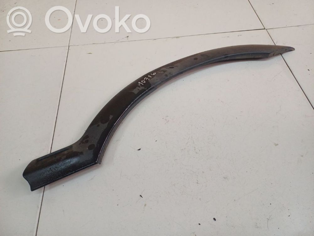 Opel Zafira A Etupyöräkotelon koristelista