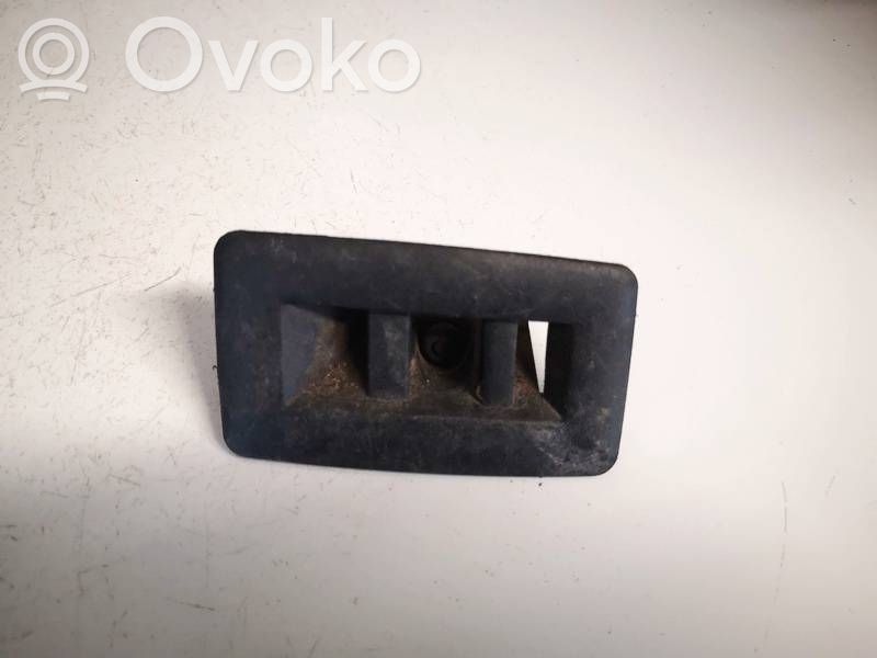Volkswagen Bora Dysze / Kratki środkowego nawiewu deski rozdzielczej