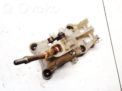 Mitsubishi Carisma Schaltkulisse 