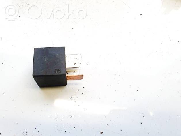 Otros relés   3D0951253A,V23134B59X418,3D0951253A,V23134B59X418