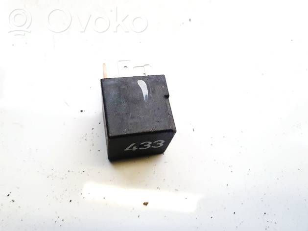 Otros relés   3D0951253A,V23134B59X418,3D0951253A,V23134B59X418