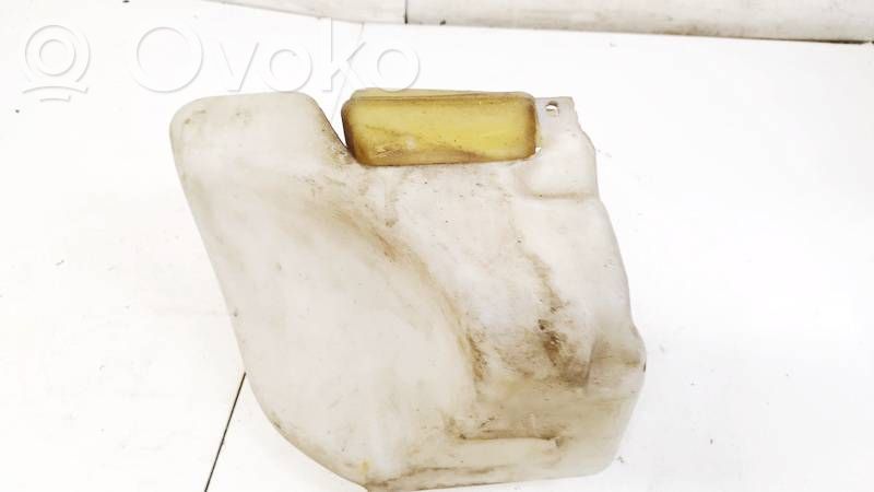 Volvo 440 Wischwasserbehälter 