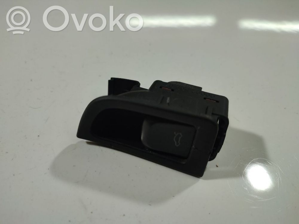 Audi A5 8T 8F Comutator deschidere hayon 