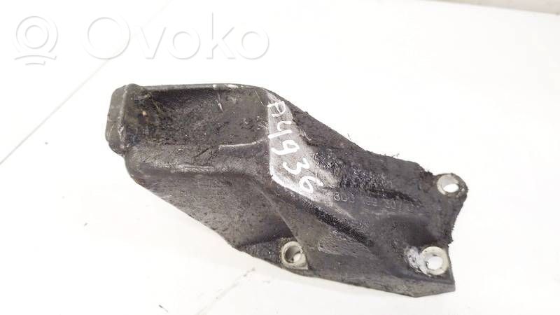 Łapa / Mocowanie silnika   8D0199307,8D0199307