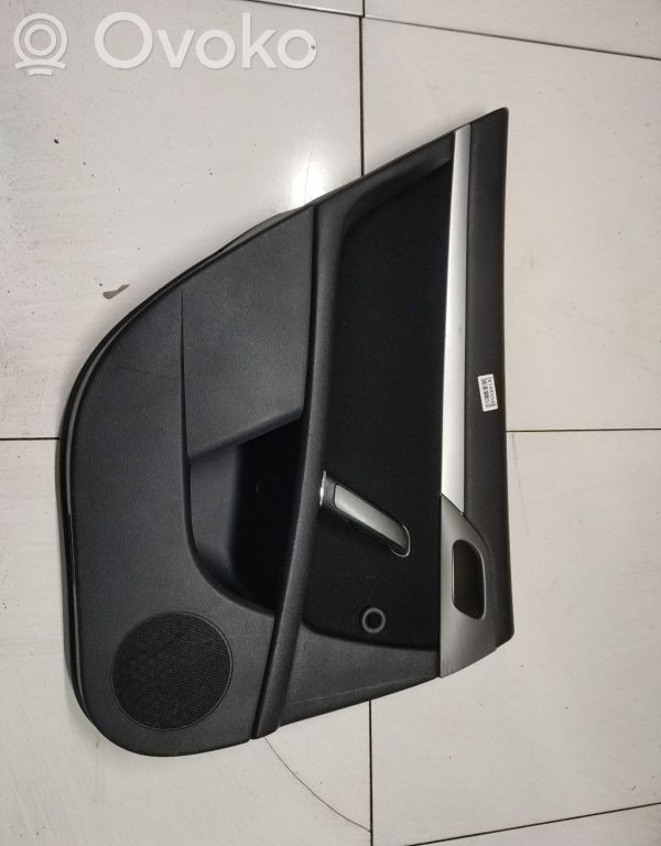 Peugeot 407 Moldura del tarjetero de la puerta trasera 