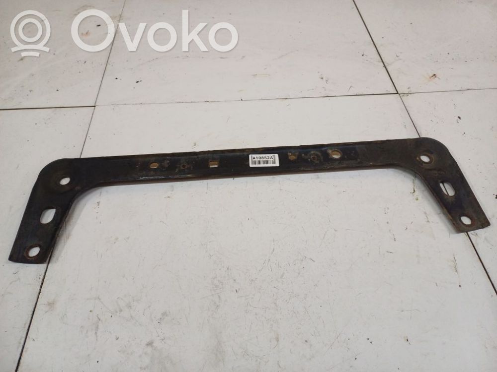 Nissan Note (E11) Suport fixare rezervor combustibil