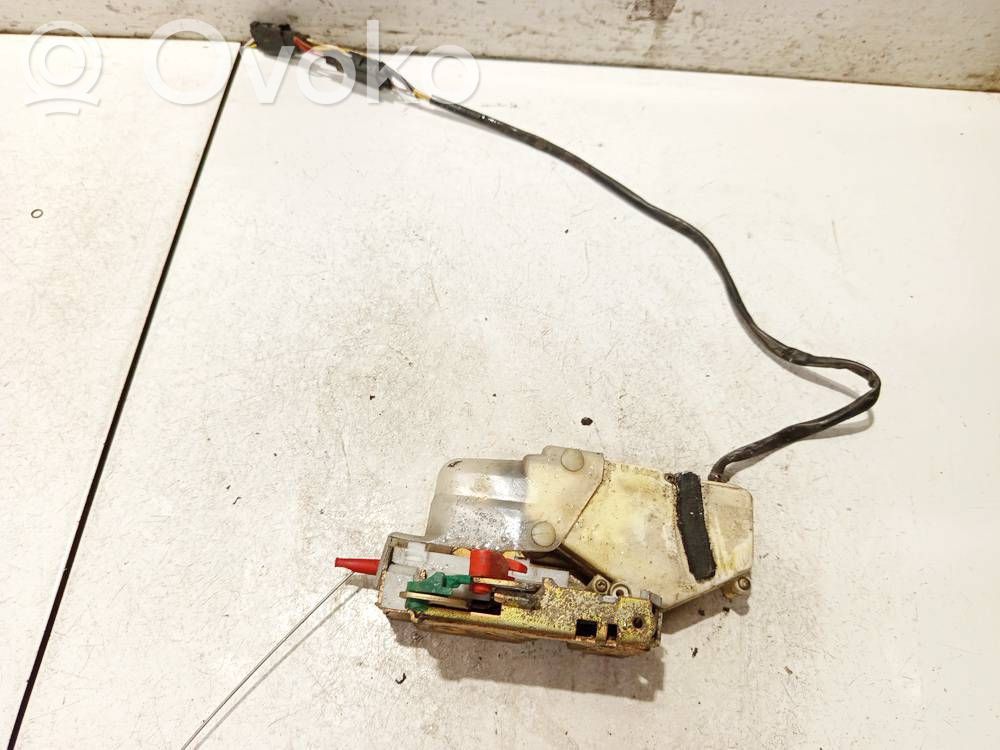 Ford Sierra Zamek drzwi przednich 