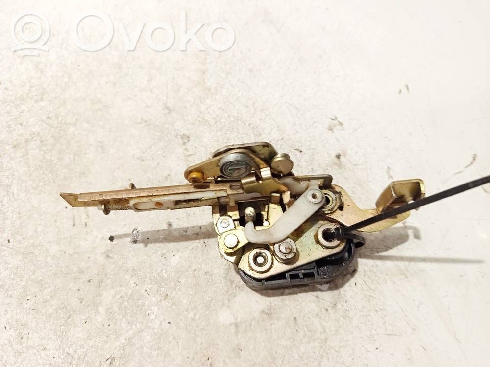 Mercedes-Benz 100 W631 Serrure de porte avant
