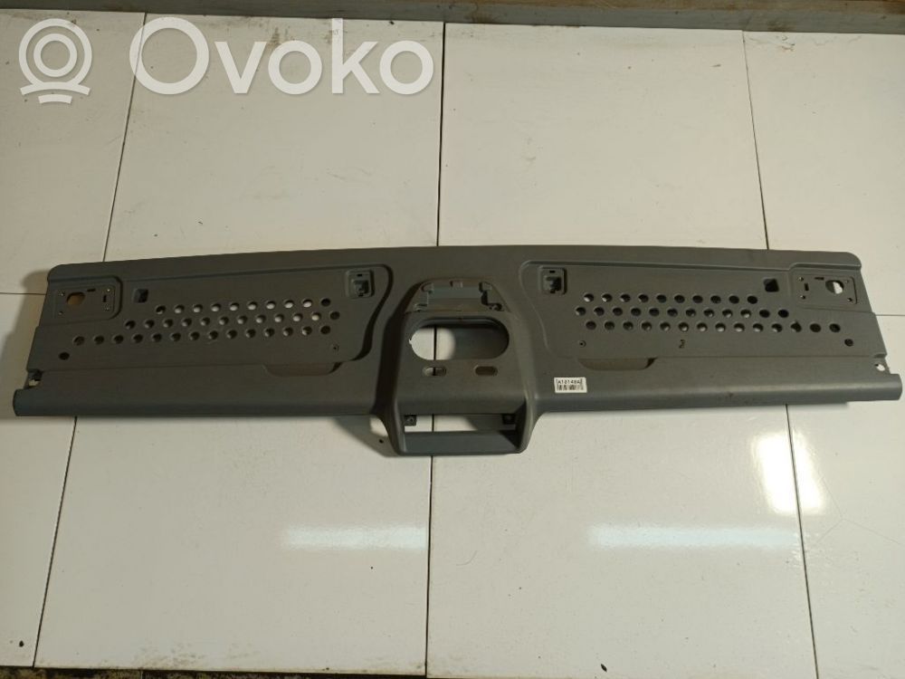 Iveco Daily 30.8 - 9 Otros repuestos del interior 