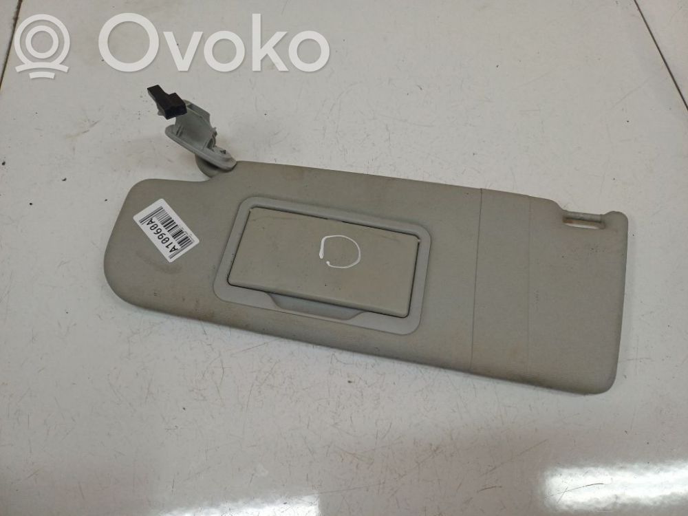Sun visor