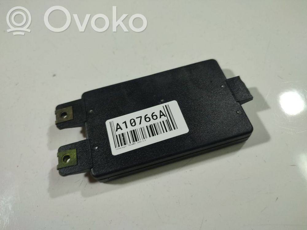 Volkswagen Touareg I Unitate control antenă