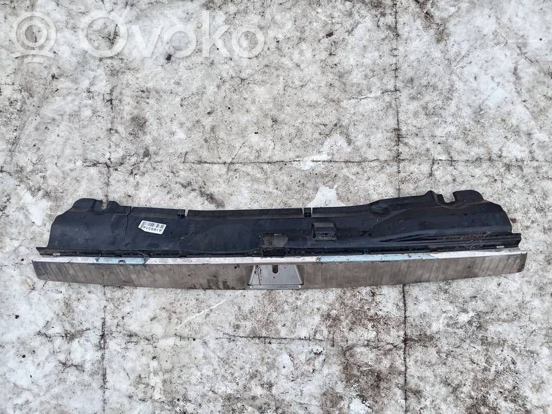 Mercedes-Benz C AMG W204 Altro elemento di rivestimento bagagliaio/baule
