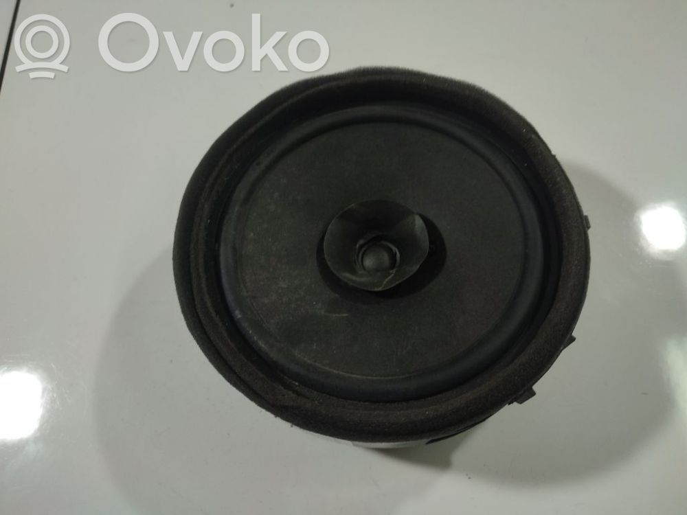 Mitsubishi Outlander Etuoven kaiutin 