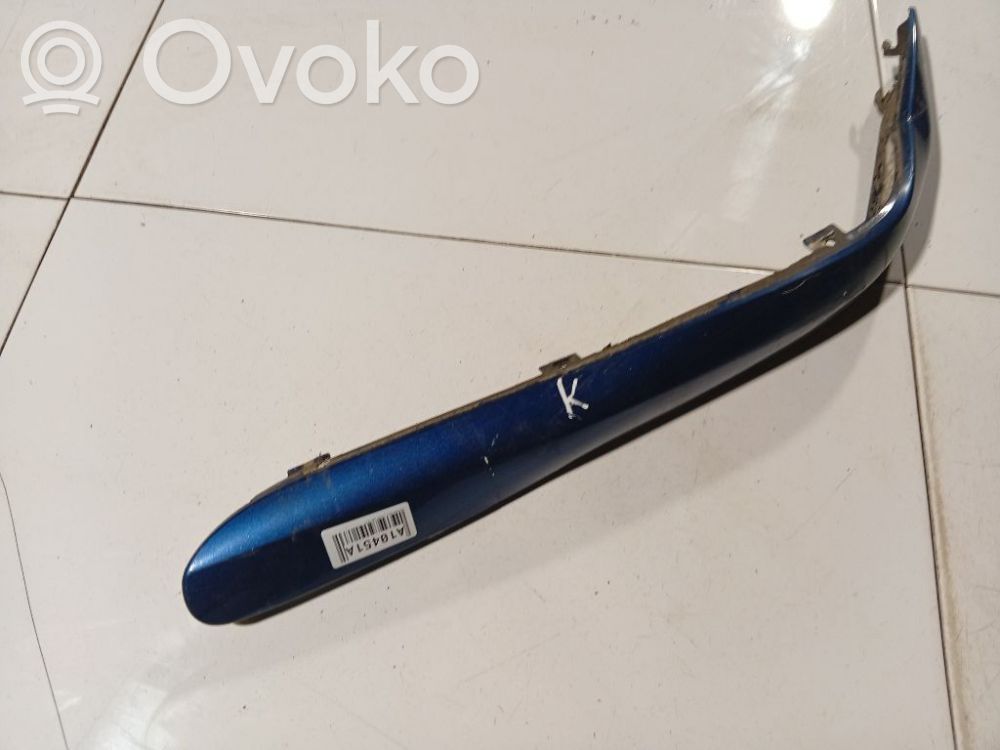 Mercedes-Benz C W203 Moulure de pare-chocs avant
