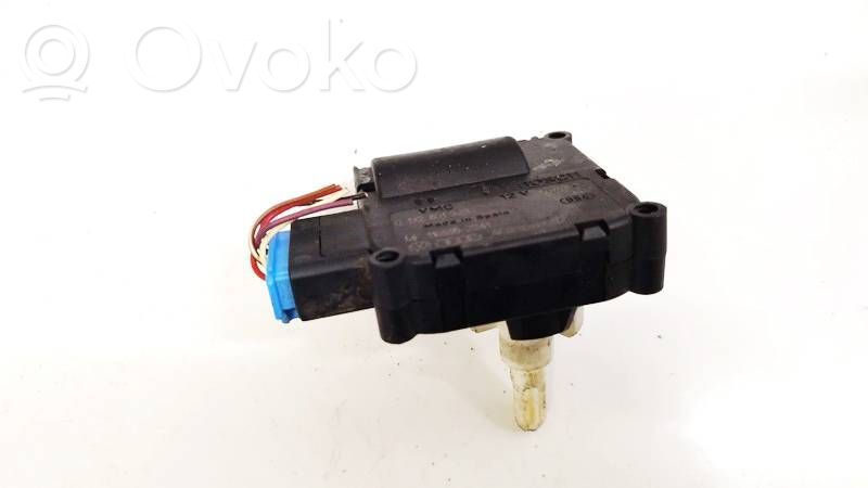 Audi A8 S8 D3 4E Motor/actuator clapetă aer 