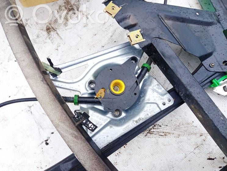 Audi A4 S4 B5 8D Macara ușă glisantă cu motor 
