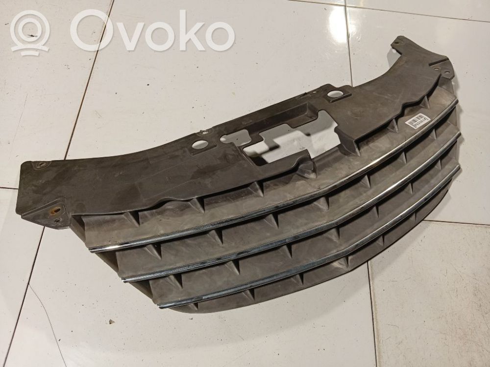 Chrysler Sebring (JS) Rejilla delantera 