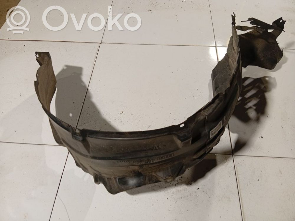 Nissan Almera Tino Apărători interioare aripă roată față 
