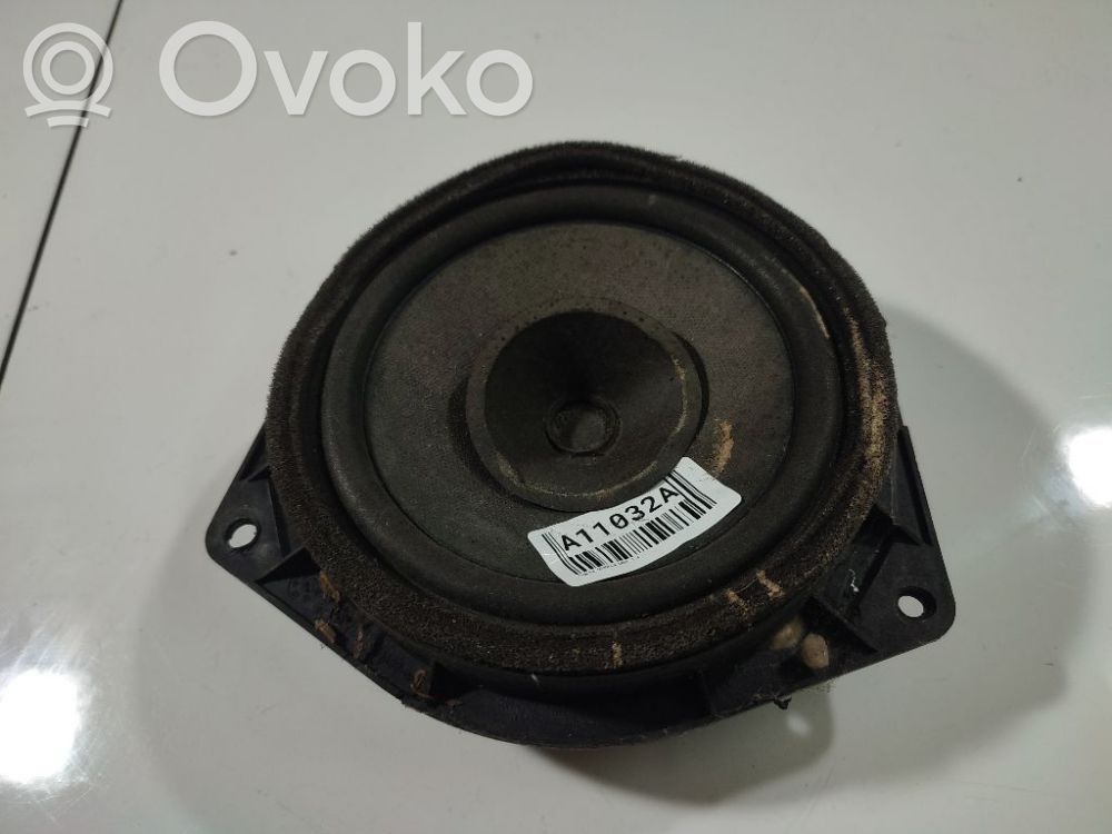 Toyota Corolla E120 E130 Głośnik drzwi przednich 