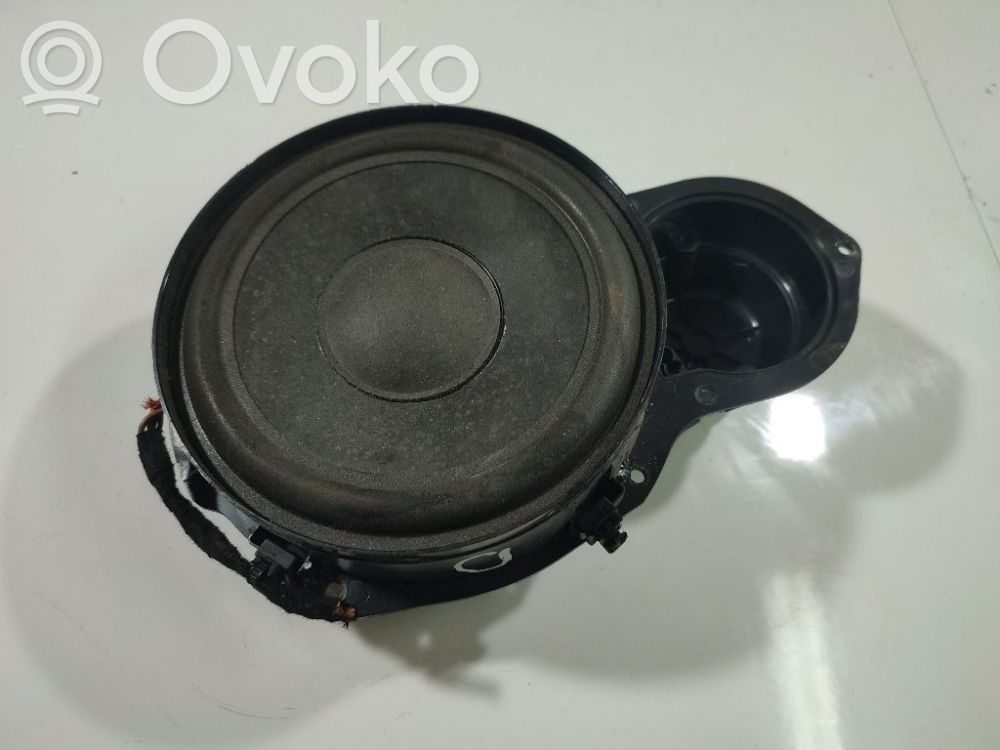 Volkswagen PASSAT B6 Altoparlante portiera anteriore 