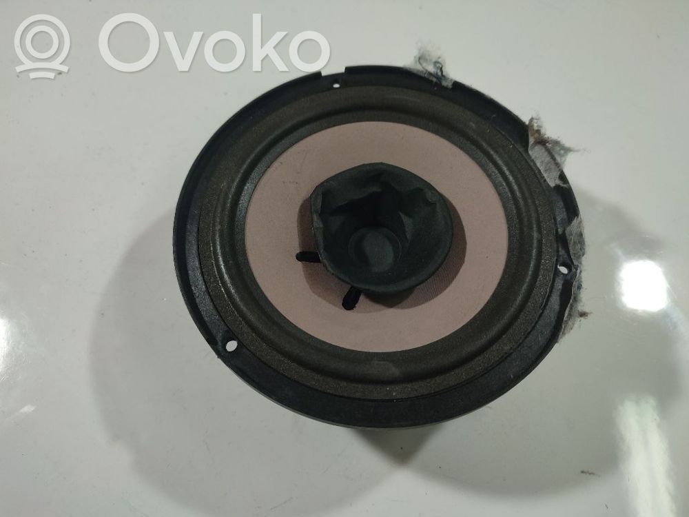 Opel Astra H Etuoven kaiutin 
