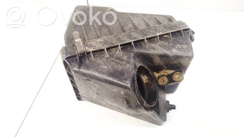Mazda 323 F Luftfilterkasten 